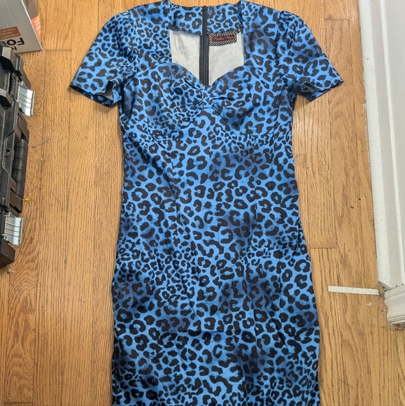 Voodoo Vixen Blue Leopard Print Wiggle Dress - Picture 2 of 3
